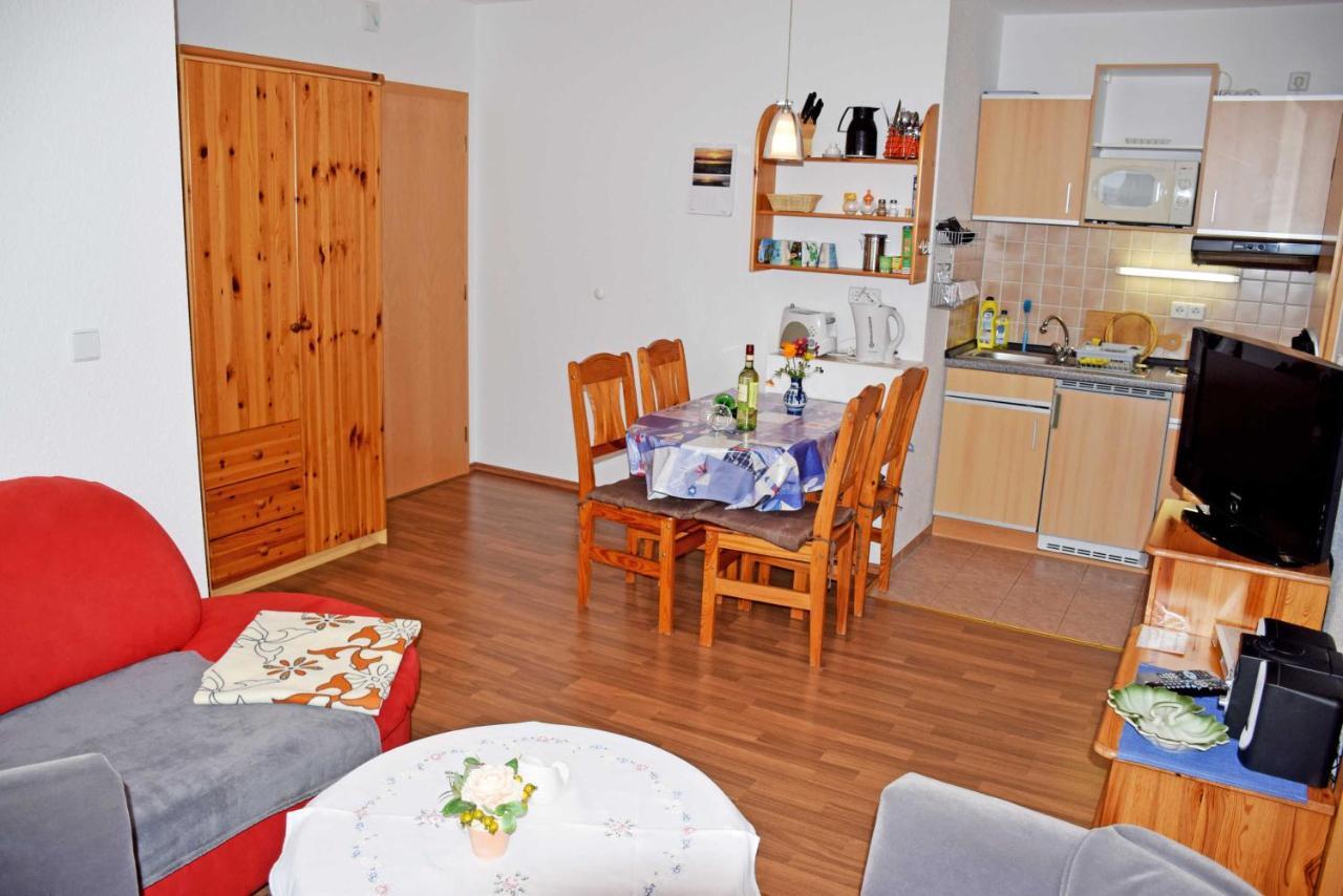Ferienappartements in Gager auf Rügen Zimmer foto