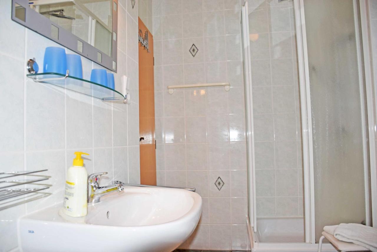 Ferienappartements in Gager auf Rügen Zimmer foto